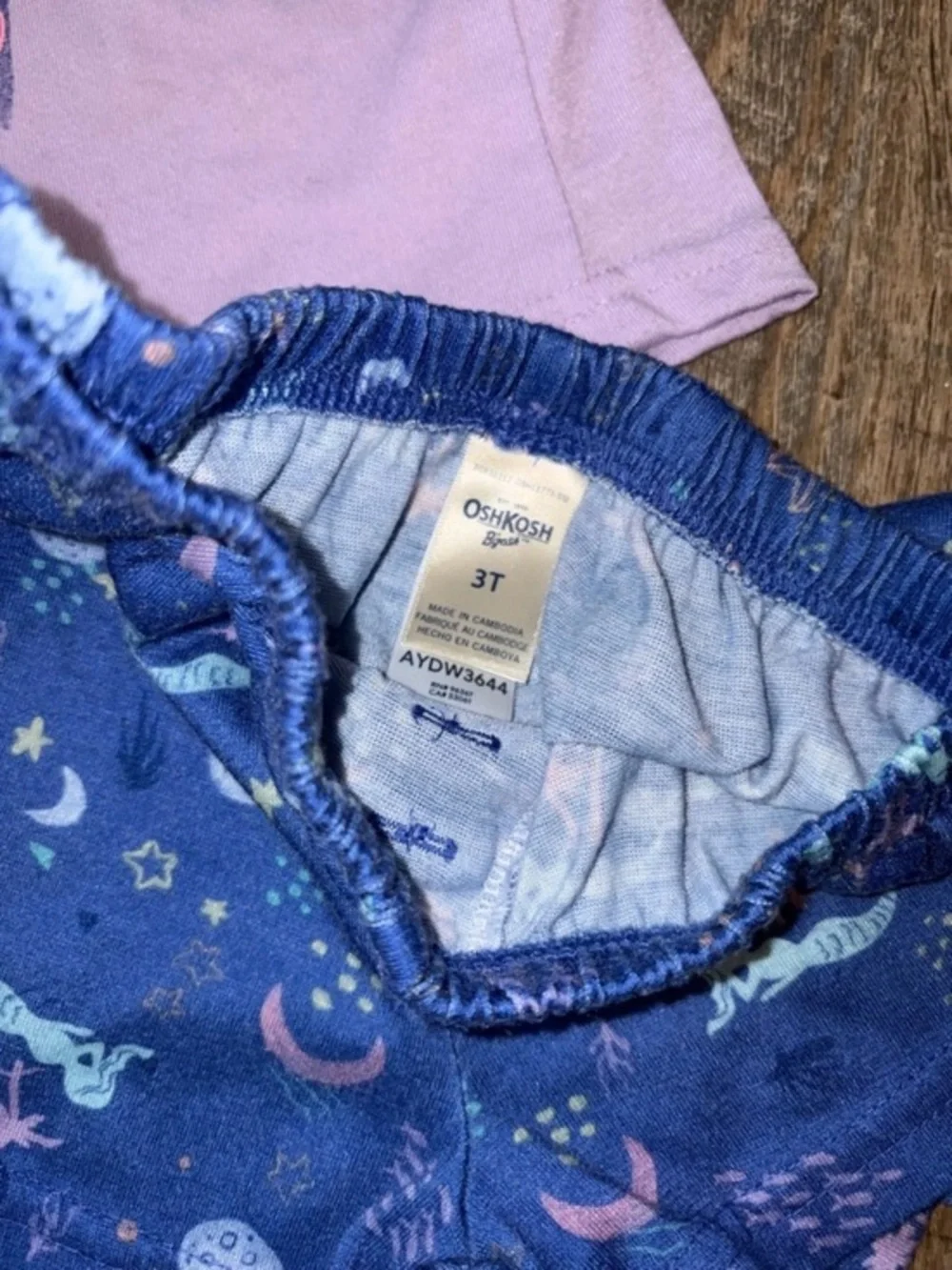 🌸 $10 SALE 🌸 OshKosh B'gosh Girls' Lavender Mermaid Pajama Set 3T